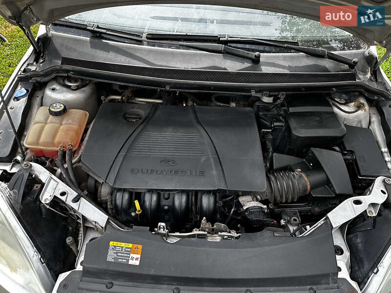 Хэтчбек Ford Focus 2006 в Полтаве