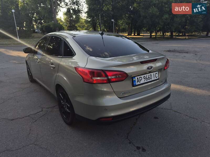 Седан Ford Focus 2016 в Запорожье