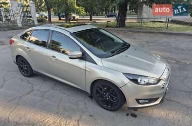 Седан Ford Focus 2016 в 