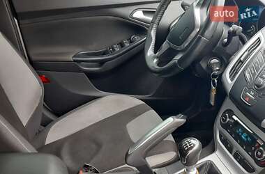 Седан Ford Focus 2013 в 
