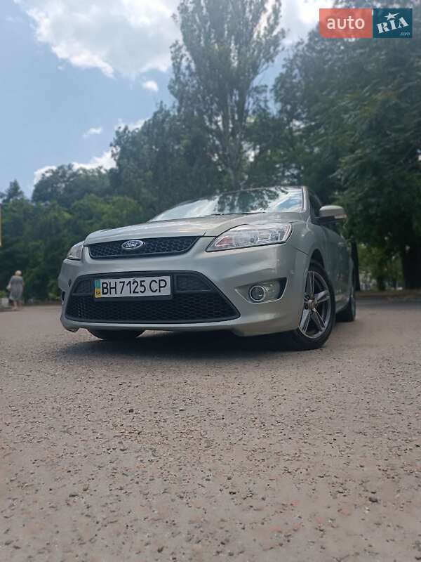Хэтчбек Ford Focus 2010 в Одессе фото 6 Хэтчбек Ford Focus 2010 в Одессе