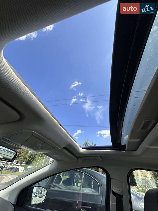 Седан Ford Focus 2015 в Киеве