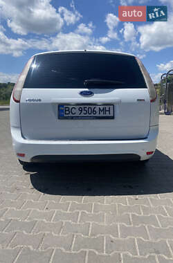 Универсал Ford Focus 2010 в 