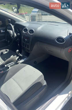 Универсал Ford Focus 2010 в 