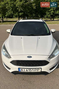 Хэтчбек Ford Focus 2016 в 