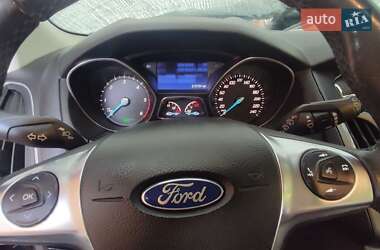 Универсал Ford Focus 2013 в 