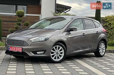 Хэтчбек Ford Focus 2016 в 