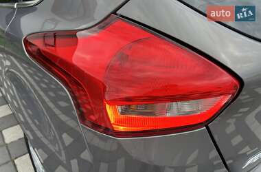 Хэтчбек Ford Focus 2016 в 