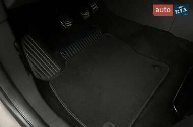 Хэтчбек Ford Focus 2016 в 