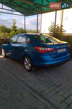 Седан Ford Focus 2013 в 