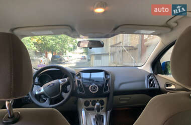 Хэтчбек Ford Focus 2013 в 
