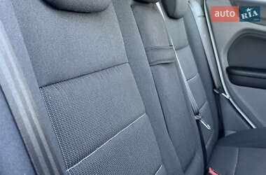 Хэтчбек Ford Focus 2009 в 
