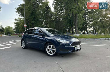 Хэтчбек Ford Focus 2017 в 