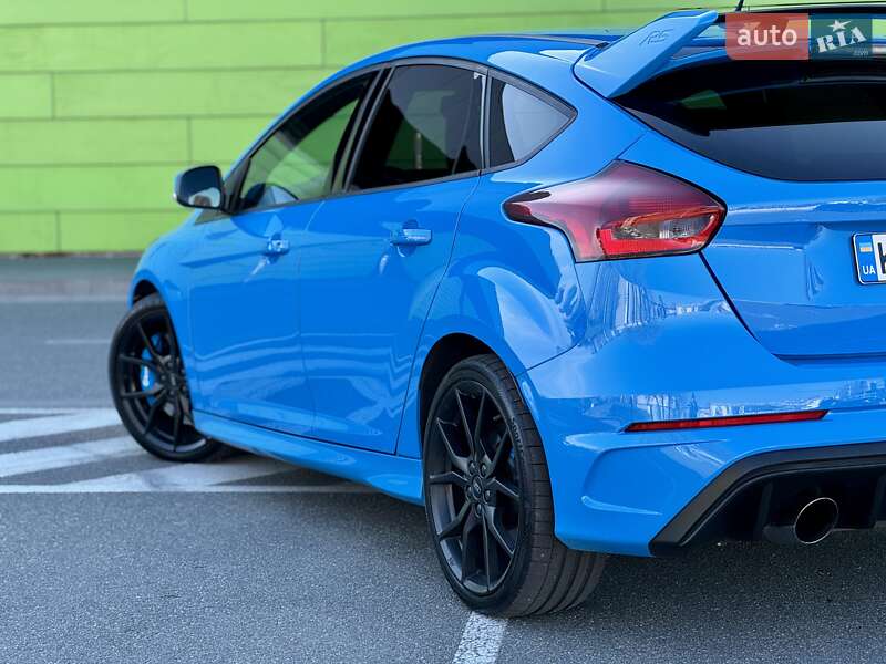 Хэтчбек Ford Focus 2016 в Киеве