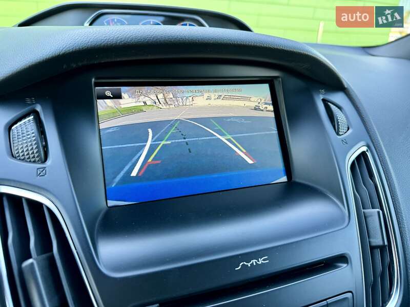Хэтчбек Ford Focus 2016 в Киеве