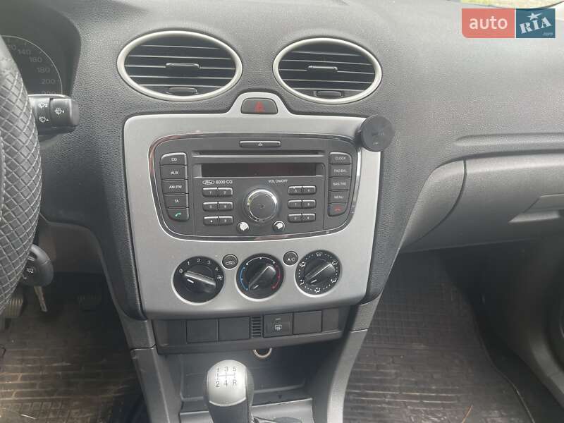 Хэтчбек Ford Focus 2007 в Белой Церкви