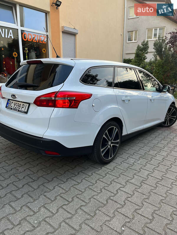 Универсал Ford Focus 2015 в Львове фото 3 Универсал Ford Focus 2015 в Львове