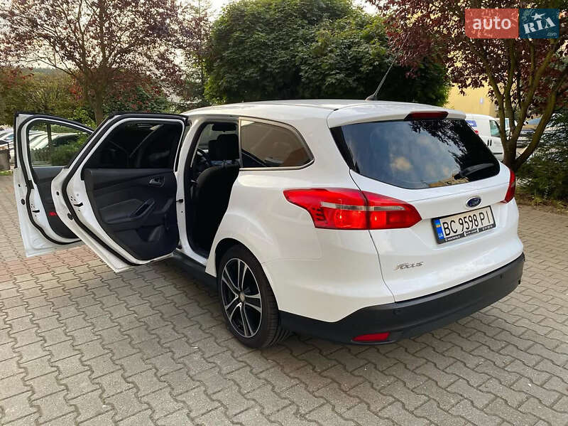 Универсал Ford Focus 2015 в Львове фото 18 Универсал Ford Focus 2015 в Львове