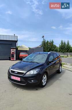Универсал Ford Focus 2010 в 