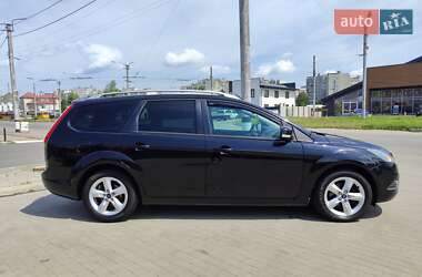 Универсал Ford Focus 2010 в 