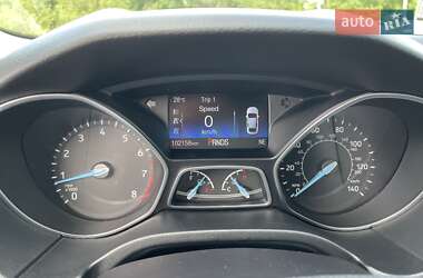Хэтчбек Ford Focus 2017 в 