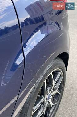 Хэтчбек Ford Focus 2017 в 