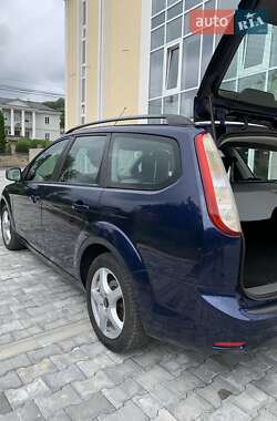 Универсал Ford Focus 2010 в 