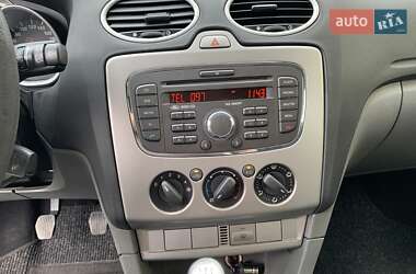 Универсал Ford Focus 2010 в 