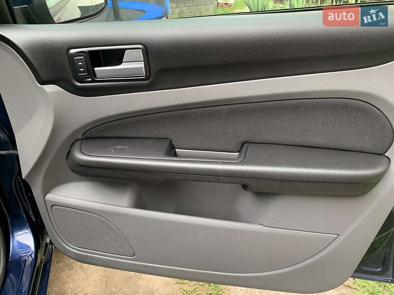 Универсал Ford Focus 2010 в Кременце