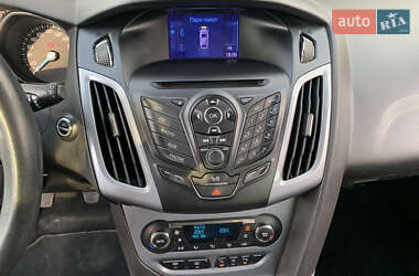 Универсал Ford Focus 2013 в 
