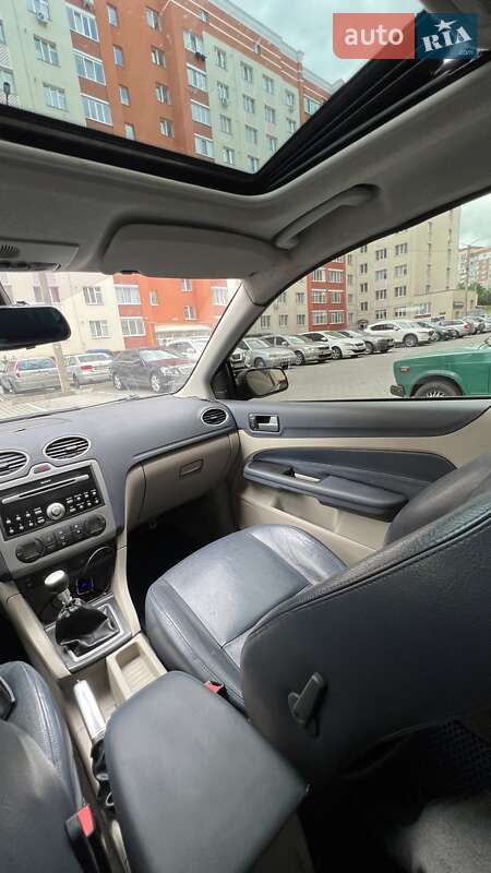 Хэтчбек Ford Focus 2005 в Хмельницком