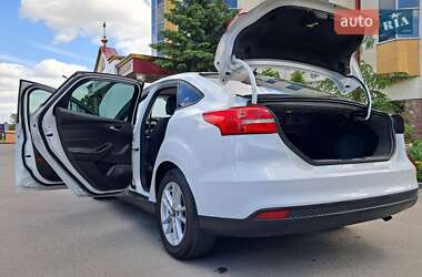 Седан Ford Focus 2017 в 