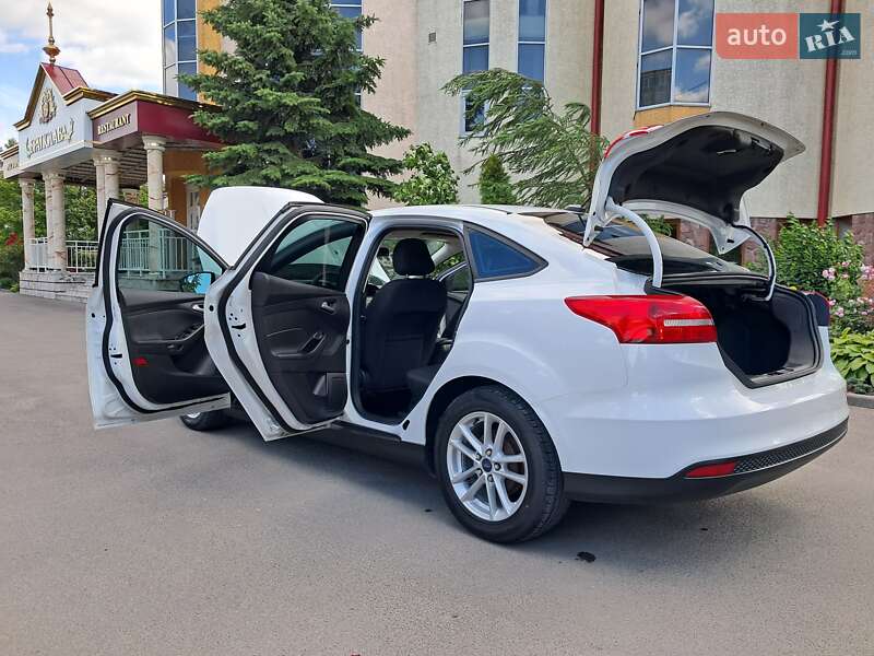 Седан Ford Focus 2017 в Тернополе фото 53 Седан Ford Focus 2017 в Тернополе