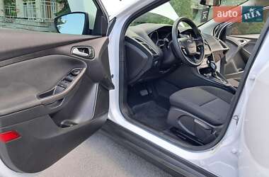 Седан Ford Focus 2017 в 