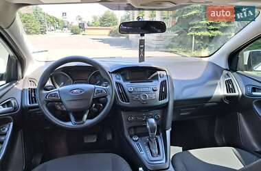 Седан Ford Focus 2017 в 