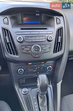 Седан Ford Focus 2017 в 