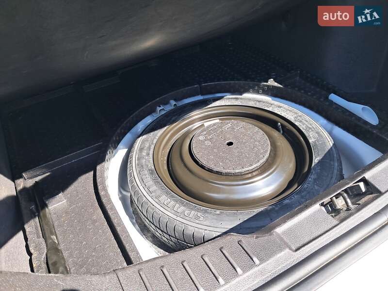 Седан Ford Focus 2017 в Тернополе фото 136 Седан Ford Focus 2017 в Тернополе