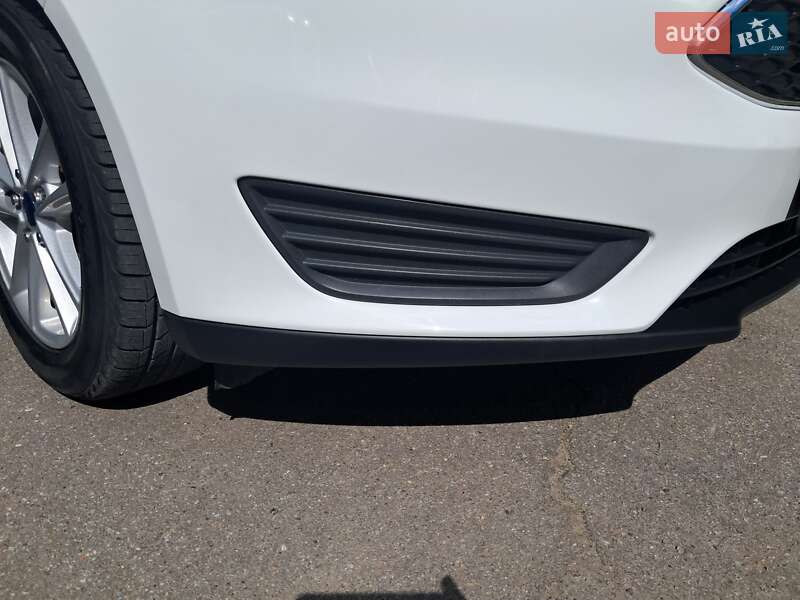 Седан Ford Focus 2017 в Тернополе фото 143 Седан Ford Focus 2017 в Тернополе