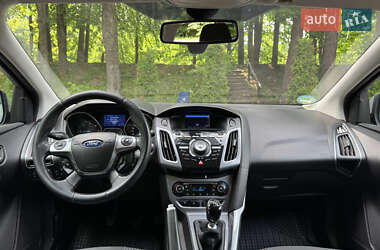 Универсал Ford Focus 2012 в 