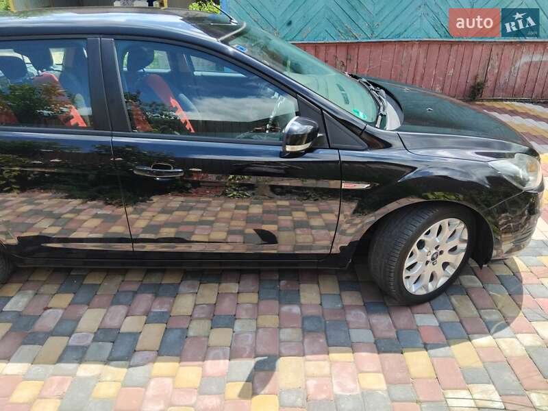 Универсал Ford Focus 2009 в Остроге
