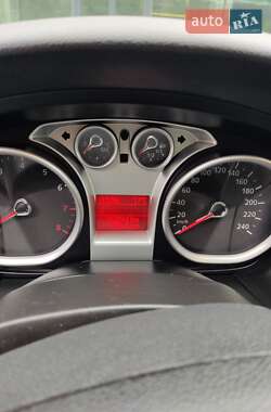 Универсал Ford Focus 2009 в 