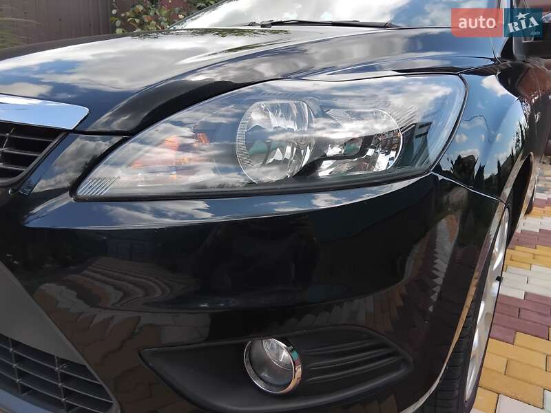 Универсал Ford Focus 2009 в Остроге