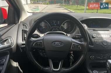 Седан Ford Focus 2016 в 
