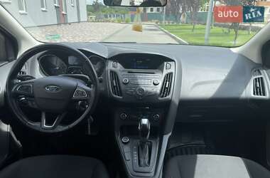 Седан Ford Focus 2016 в 