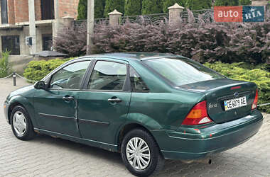 Седан Ford Focus 2002 в 
