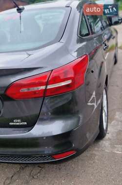 Седан Ford Focus 2016 в 