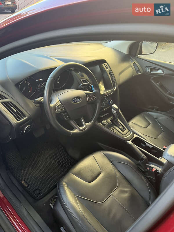 Седан Ford Focus 2015 в Николаеве