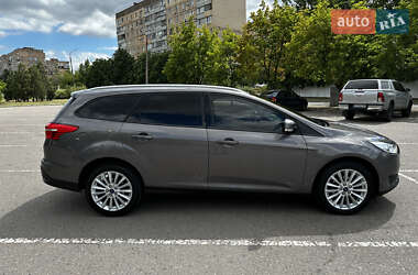 Универсал Ford Focus 2015 в 