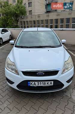 Хэтчбек Ford Focus 2008 в 