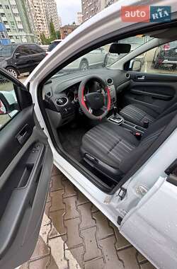 Хэтчбек Ford Focus 2008 в 